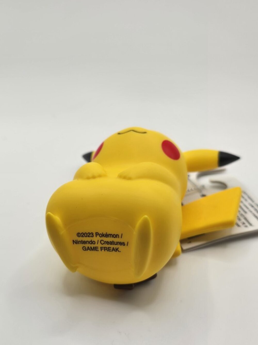 Hallmark Keepsake 2023 Pokemon Plastic Pikachu Ornament - Picture 4 of 4